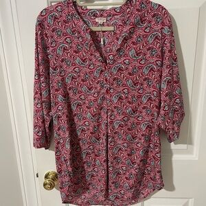 Large nwt antila femme top large